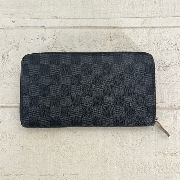 Louis Vuitton Damier Graphite Organizer Long Wallet ✅COA Included - Picture 1 of 16